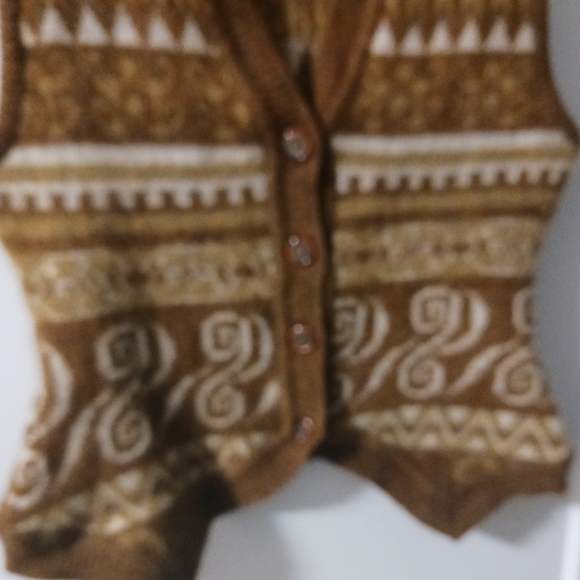 Brown Patterned Women's Sweater Vest - Picture 4 of 6
